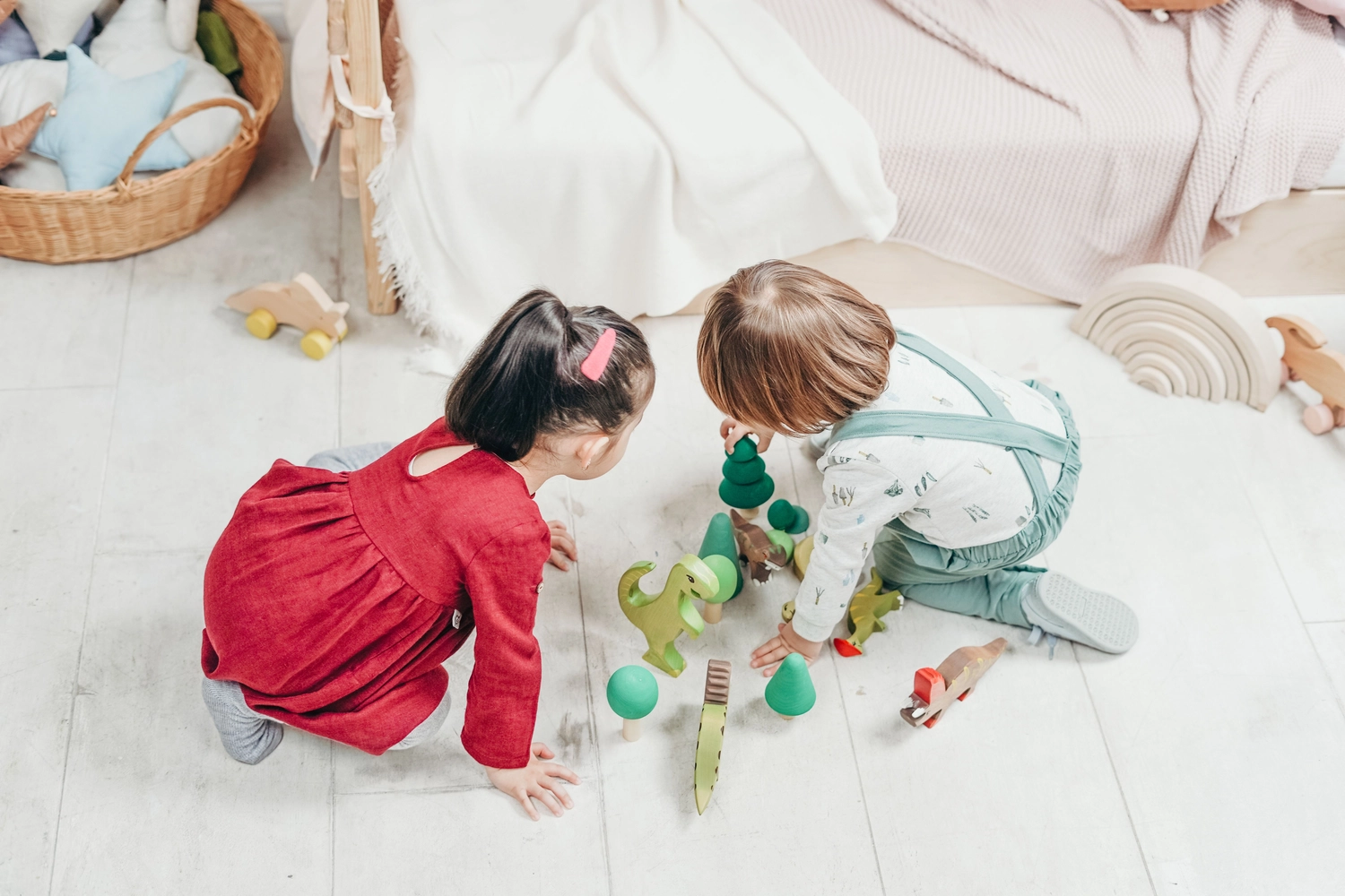 Familiencafé Goldkrümel-Café-Gemütliche Café-Kinder spielen